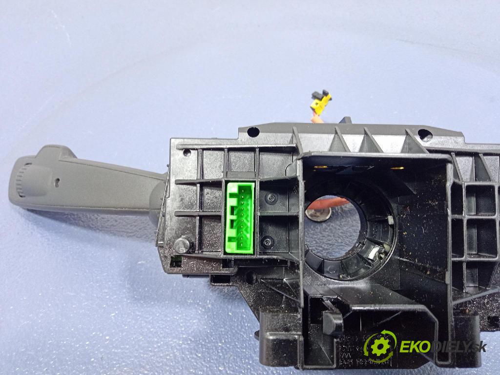 Volvo V50 2009 prepínač Komplex: 31313108