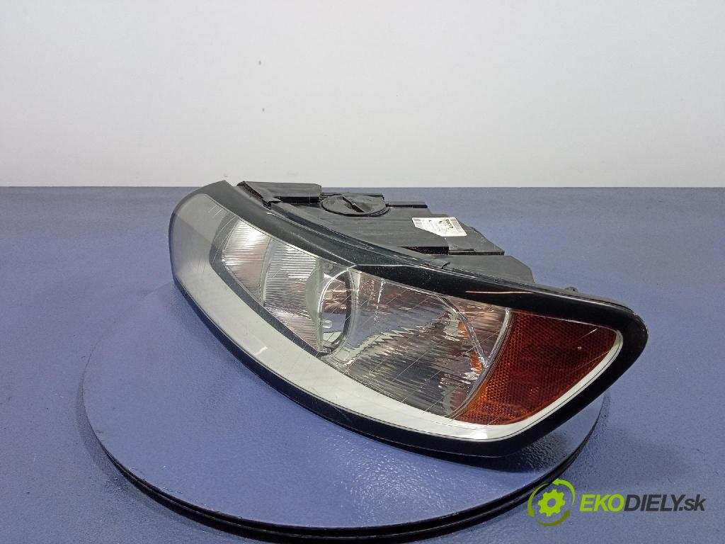 Volvo V50 2009 Reflektor: Vľavo: 31265694