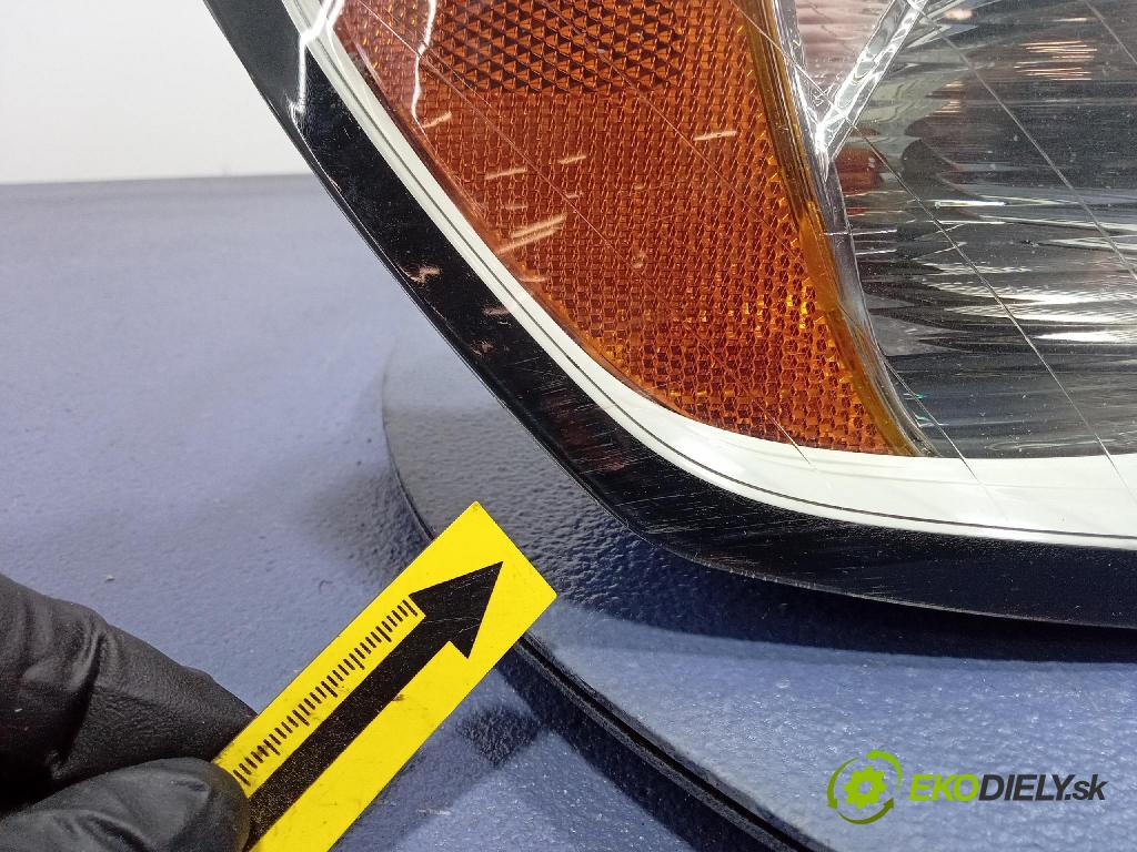 Volvo V50 2009 Reflektor: v pravo: 31265695