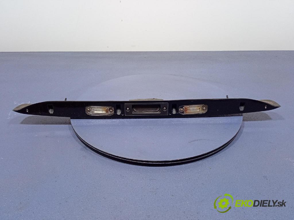 Volvo V50 2009 zaslepka: zad 30753026