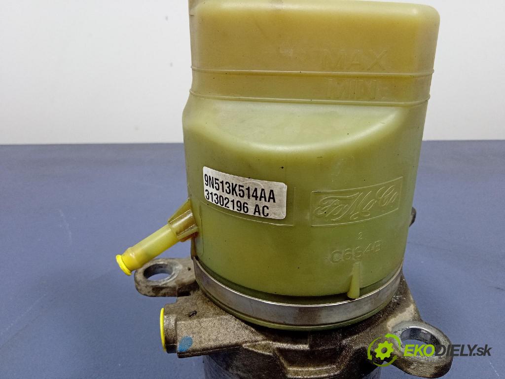 Volvo V50 2009 čerpadlo Asistence: Manažeři 31302196