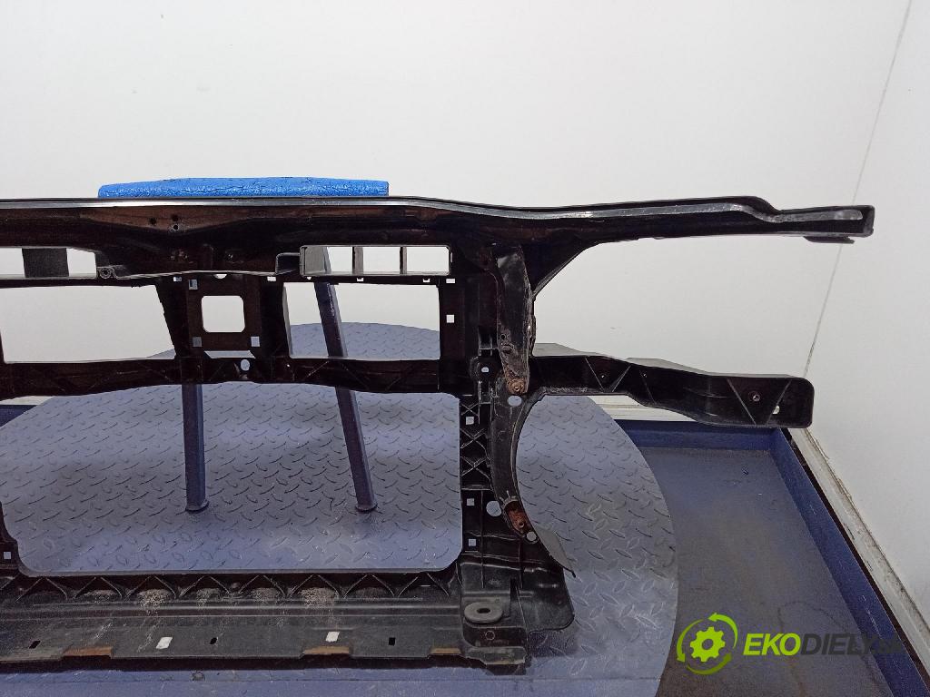 Vw Passat 2007 výstuha Predné: / pas predný 3C0805588H