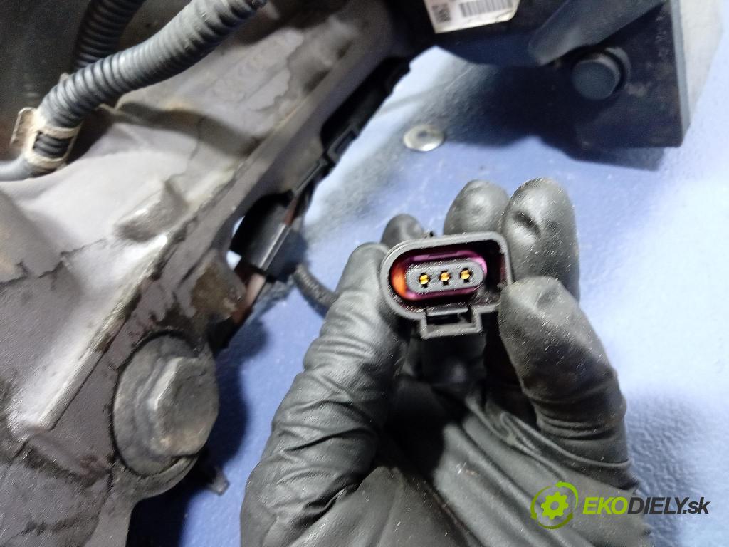 Vw Passat 2007 Ozubené kolo: volant 3C1423051T