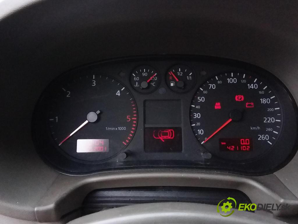 Audi A3 1.9 tdi 2000 Přístrojová deska 8L0920900G