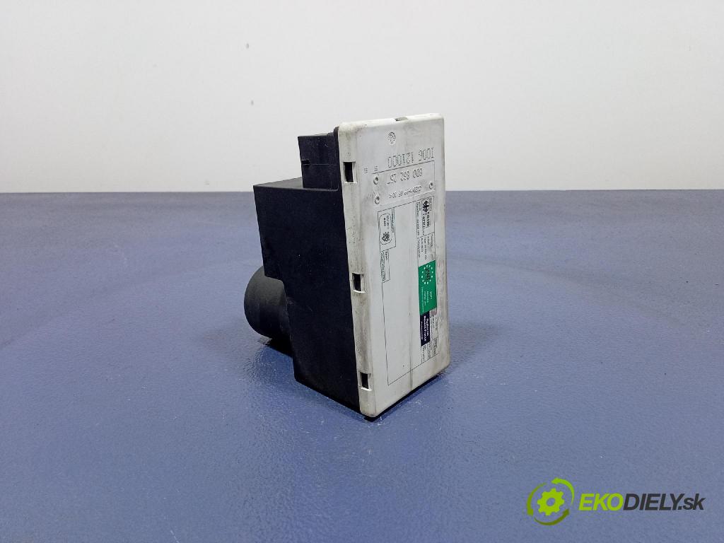 Audi A3 1.9 tdi 2000 pompa Centrálny: Zámok: 8D0862257