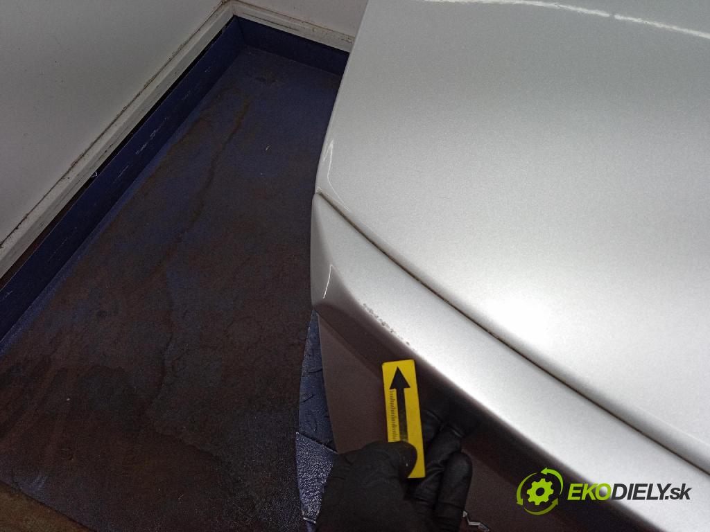 Nissan Maxima 2005 zadna dveře kufra: kufra: