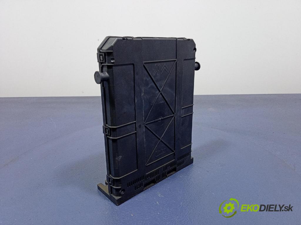 Citroen C3 2011 skrinka Poistky: 9666952180