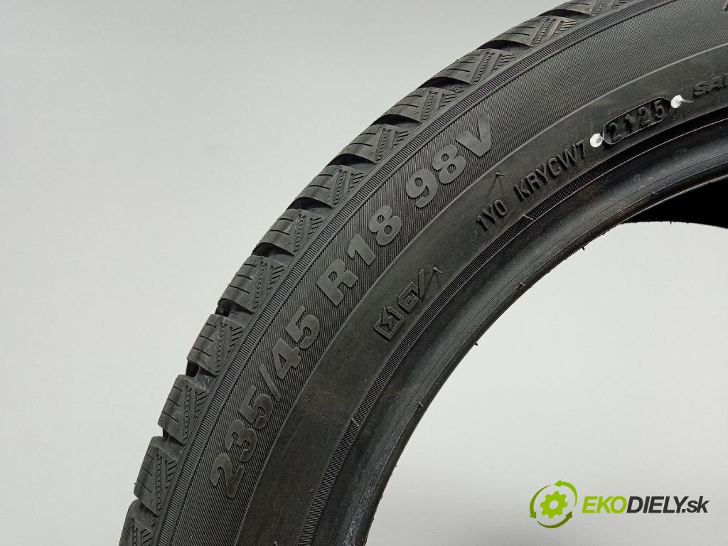 Kia Xceed 2025 pneumatika ZIMA: 8808956640712