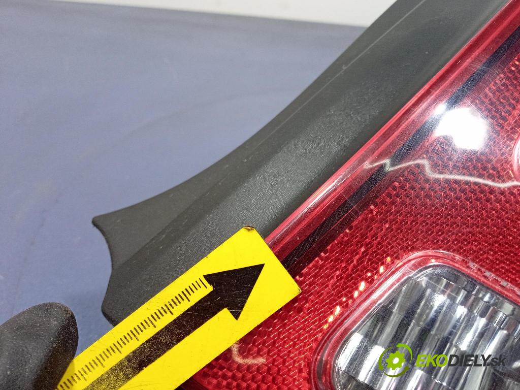 Citroen C3 2011 světlo Zad: Práva: Mimo: 9673805280