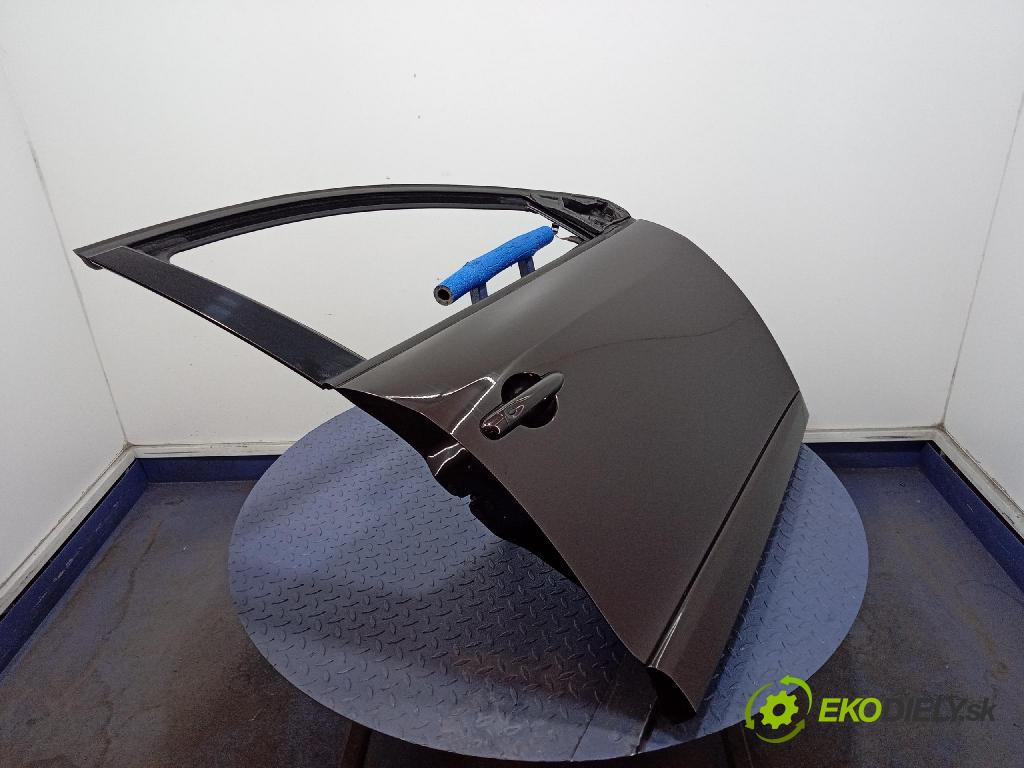 Renault Megane 2013 dveře před prave