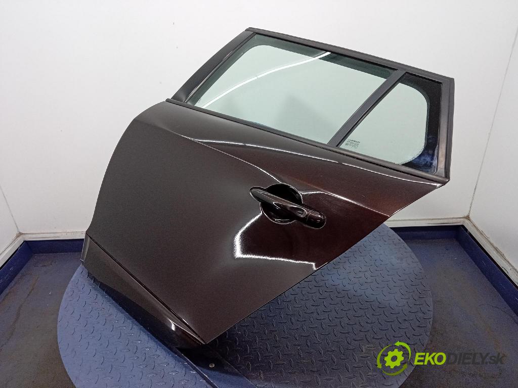 Renault Megane 2013 dvere zad Vľavo: