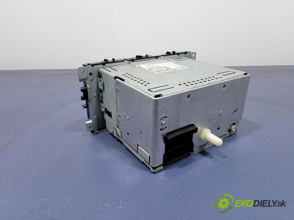 Ford Focus 2009 Radio I Navigácia: 8M5T-18C815-AB