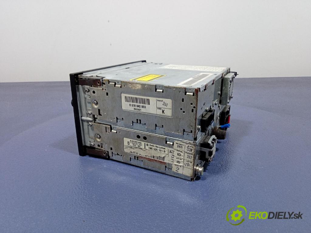 Vw Passat 2001 Radio I Navigácia: 3B0035191D