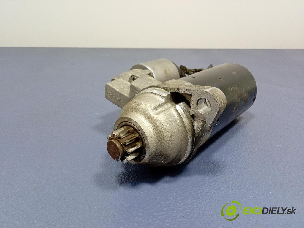 Skoda Roomster 2006 štartér 021911024