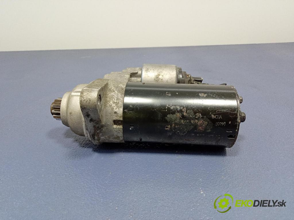 Skoda Roomster 2006 štartér 021911024
