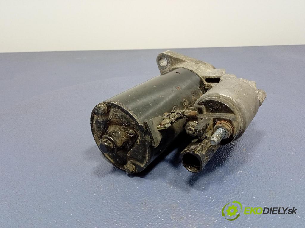 Skoda Roomster 2006 štartér 021911024