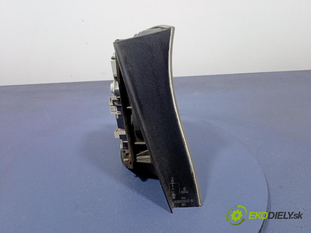 Bmw Seria 3 2002 svetlo / reflektor zad Prava: Vonkajsia: 6920242