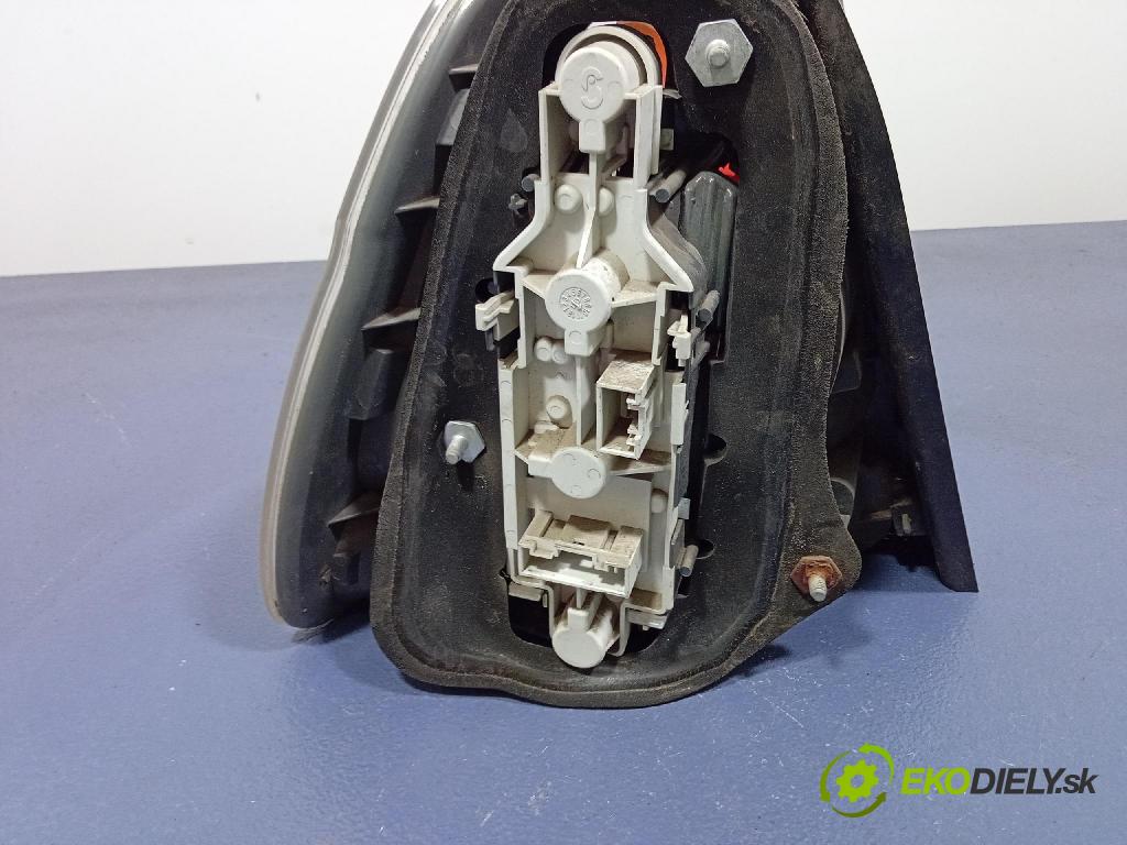 Bmw Seria 3 2002 svetlo / reflektor zad Prava: Vonkajsia: 6920242