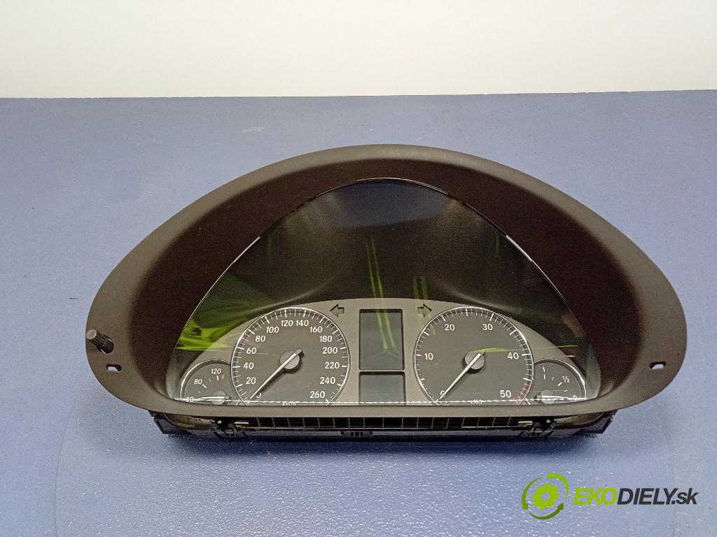 Mercedes C-klasa 2005 prístrojovka/ budíky A2035401148