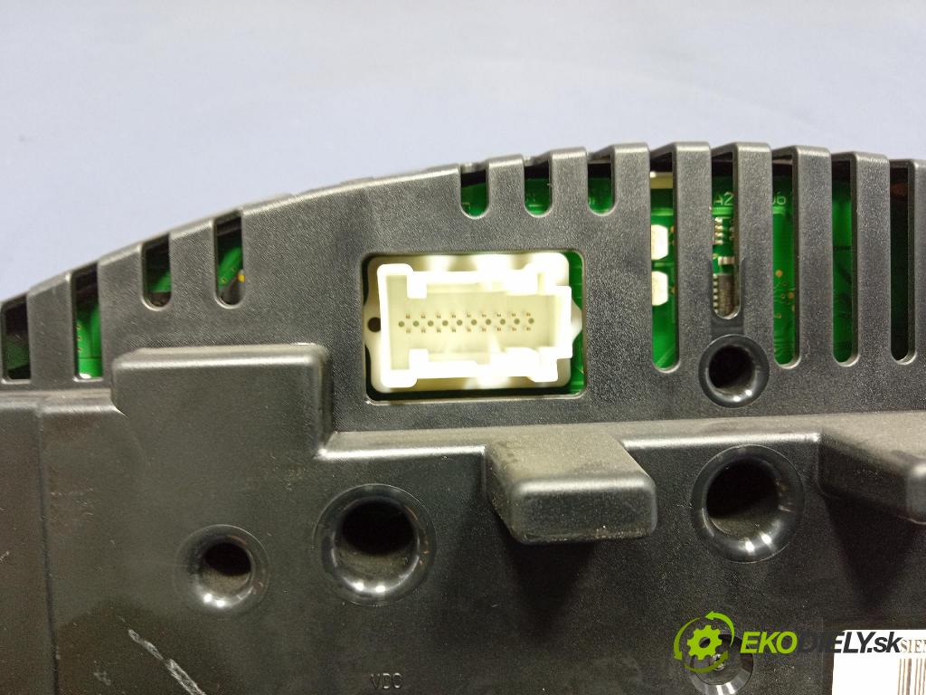 Mercedes C-klasa 2005 prístrojovka/ budíky A2035401148