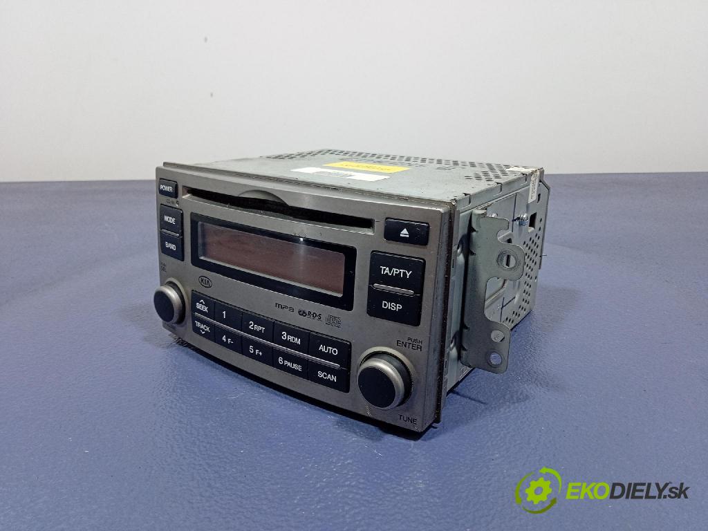 Kia Carens 2007 Radio I Navigácia: HN445-UN