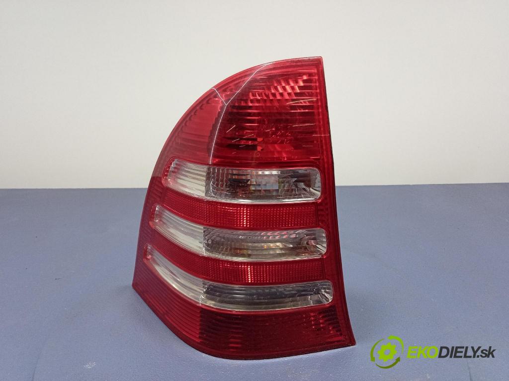 Mercedes C-klasa 2005 svetlo / reflektor zad ľavá Vonkajsia: