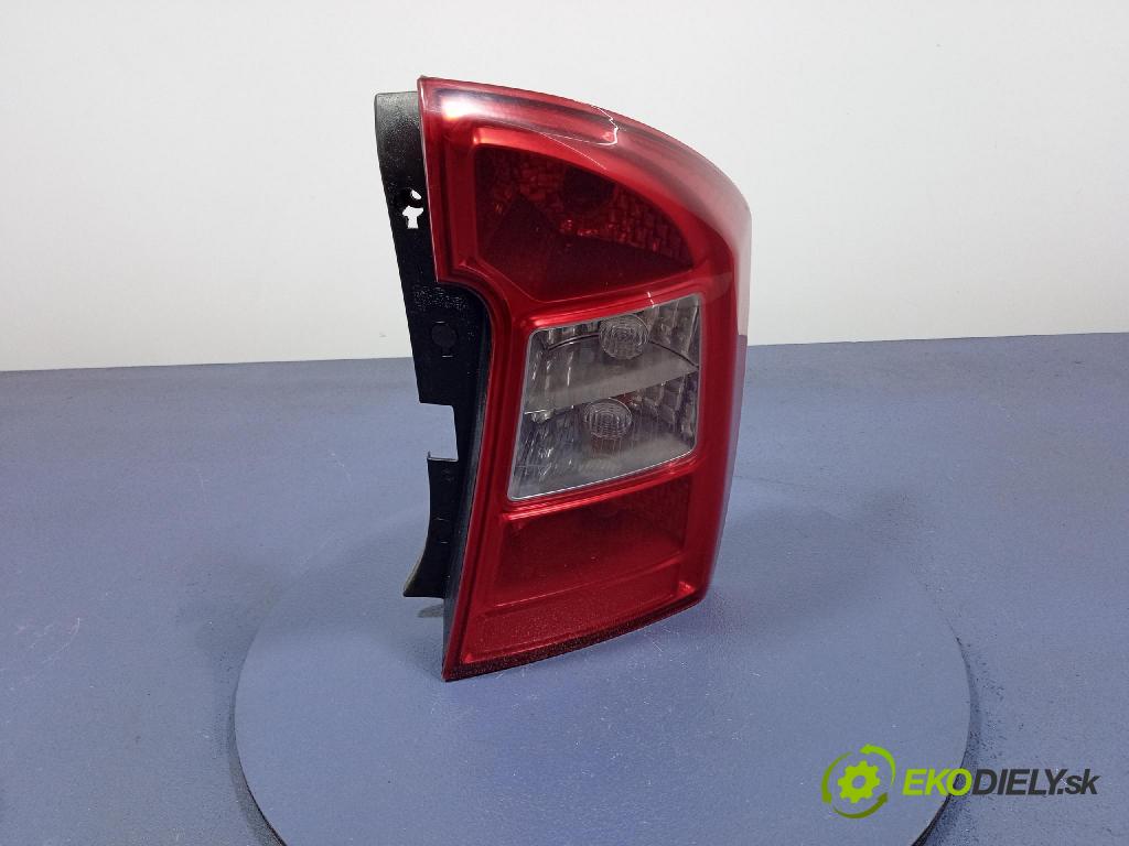Kia Carens 2007 svetlo / reflektor zad Prava: Vonkajsia: 92402-1D0