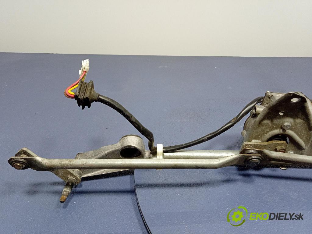 Mercedes C-klasa 2005 mechanizmus motor: Stierače: Predné A2038200342