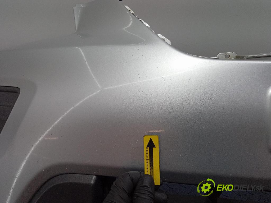 Kia Carens 2007 nárazník Predné 86511-1D050