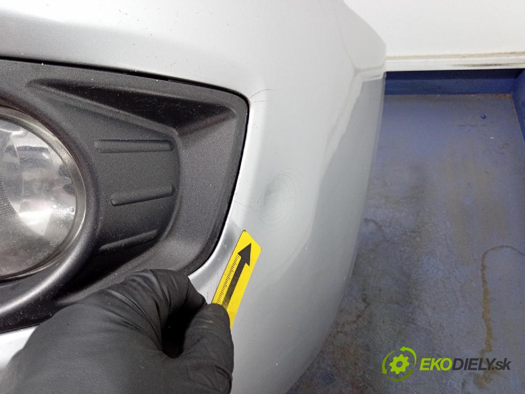 Kia Carens 2007 nárazník Predné 86511-1D050