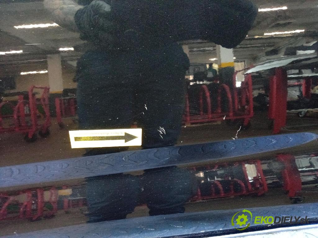 Citroen C3 2011 dvere Predné Vľavo: