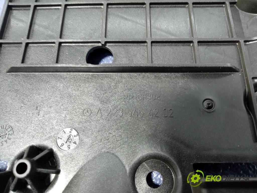 Mercedes S-Klasa 2022 kryt Plast: Interiéry: A2235454202