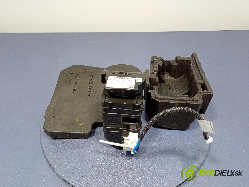 Mercedes S-Klasa 2022 Kompresor Vzduch: A2239001727