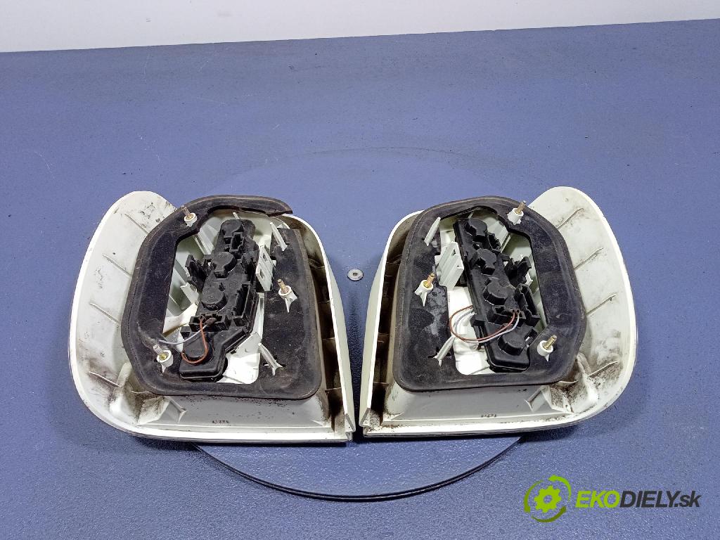 Vw Polo 2001 svetlo / reflektor zad ľavá Vonkajsia: