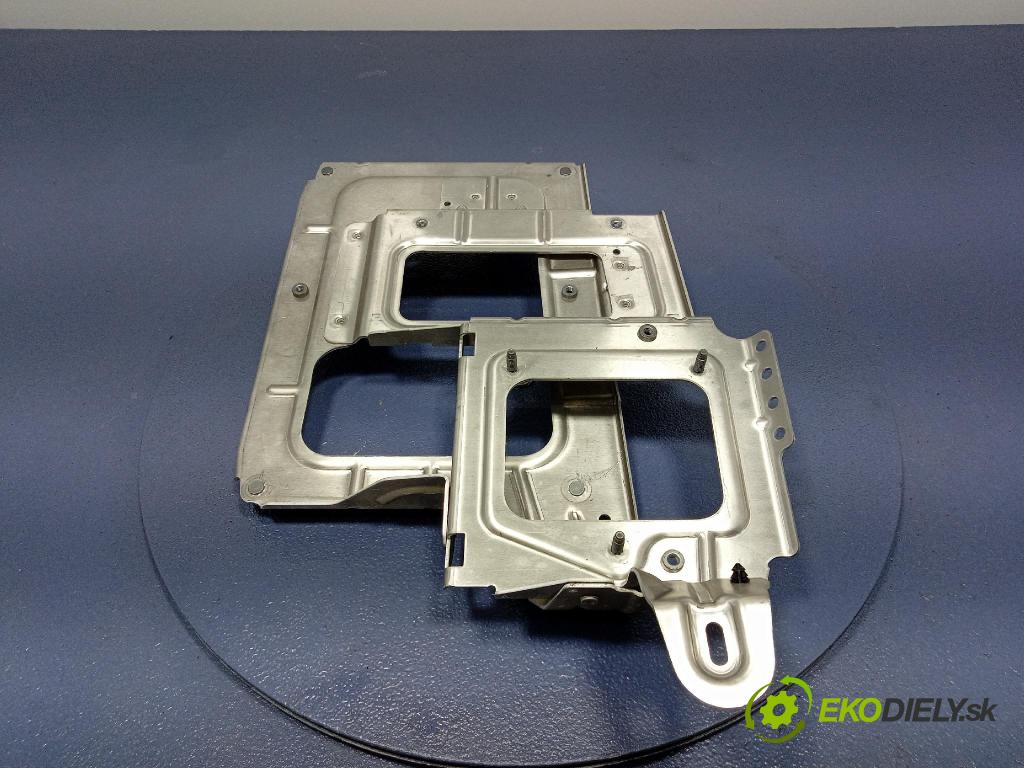 Mercedes S-Klasa 2022 riadiaca jednotka A2235456102