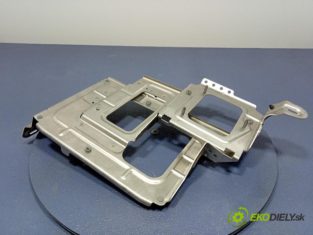 Mercedes S-Klasa 2022 riadiaca jednotka A2235456102