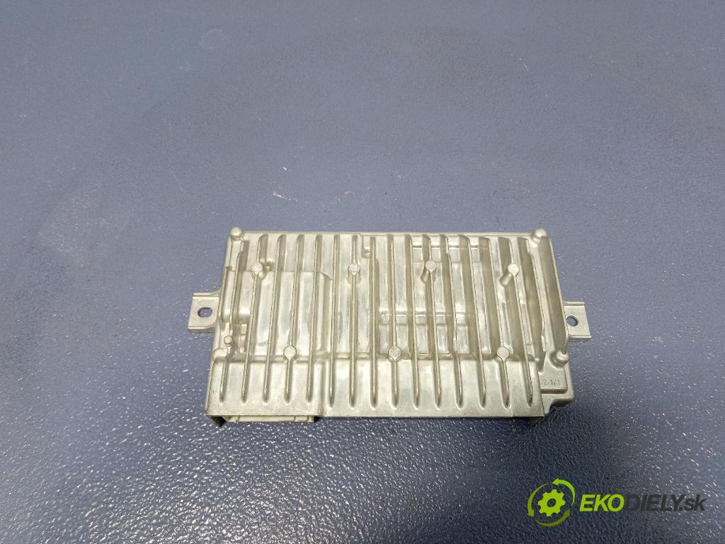 Mercedes S-Klasa 2022 snímač / řídící jednotka PDC A0009000643