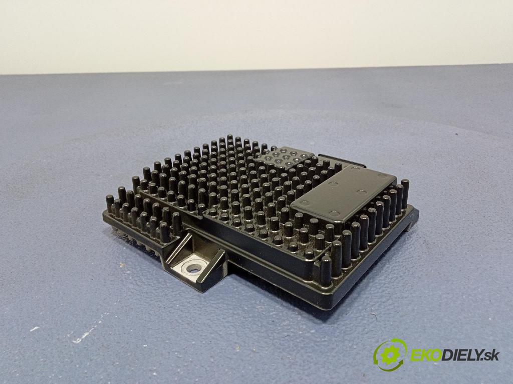 Mercedes S-Klasa 2022 riadiaca jednotka A2239002232