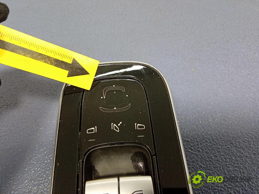 Mercedes S-Klasa 2022 prepínač Okná: A2239000930