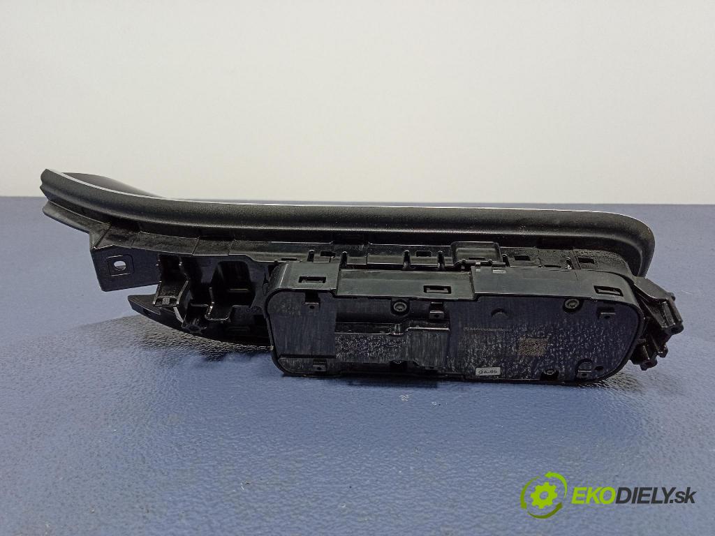 Mercedes S-Klasa 2022 prepínač Okná: A2239000930