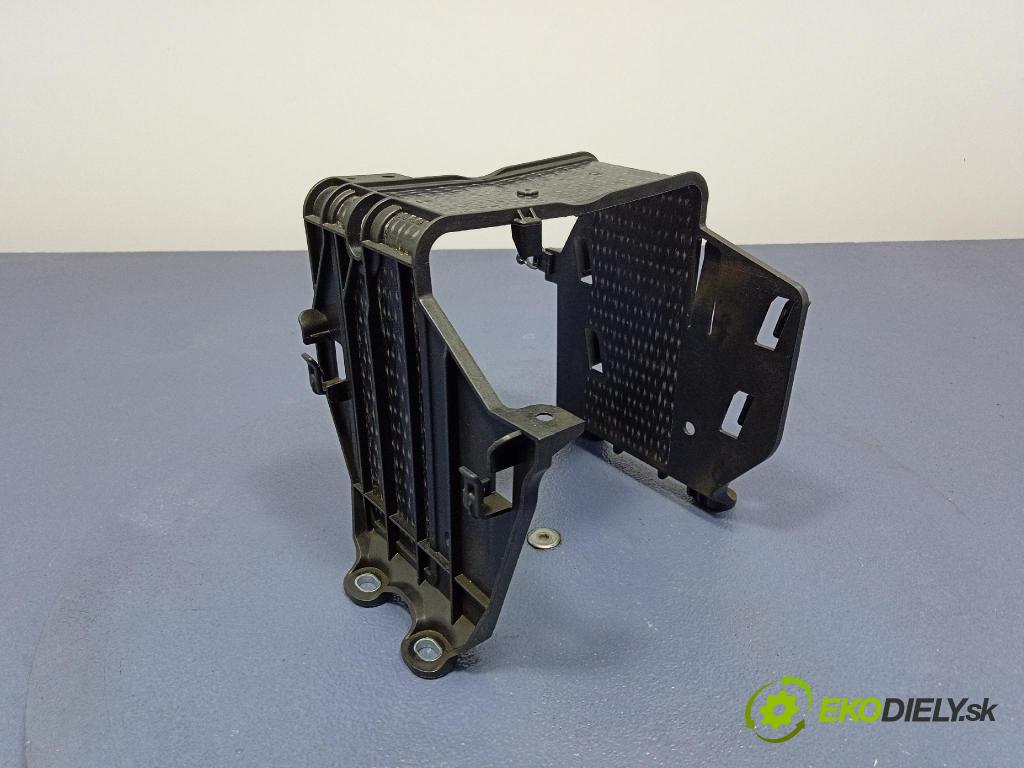 Mercedes S-Klasa 2022 Základ: batéria A2235457701