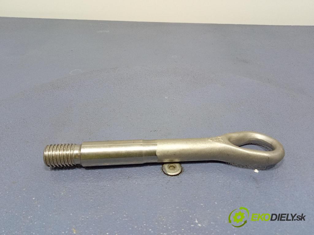 Mercedes S-Klasa 2022 uchyt Vlečenie: 22GA