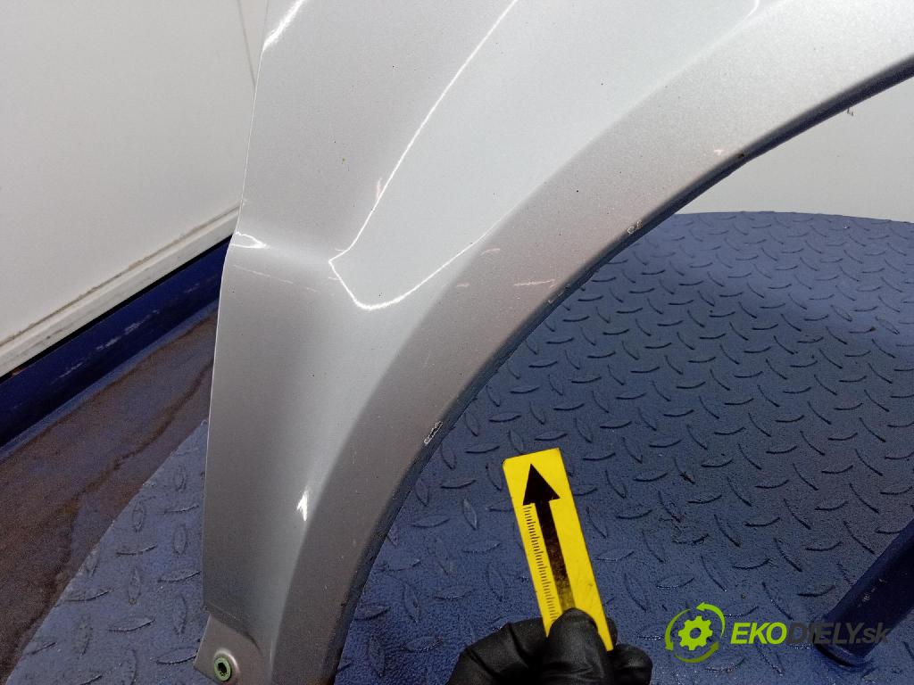 Vw Passat 2001 blatník Predné v pravo: