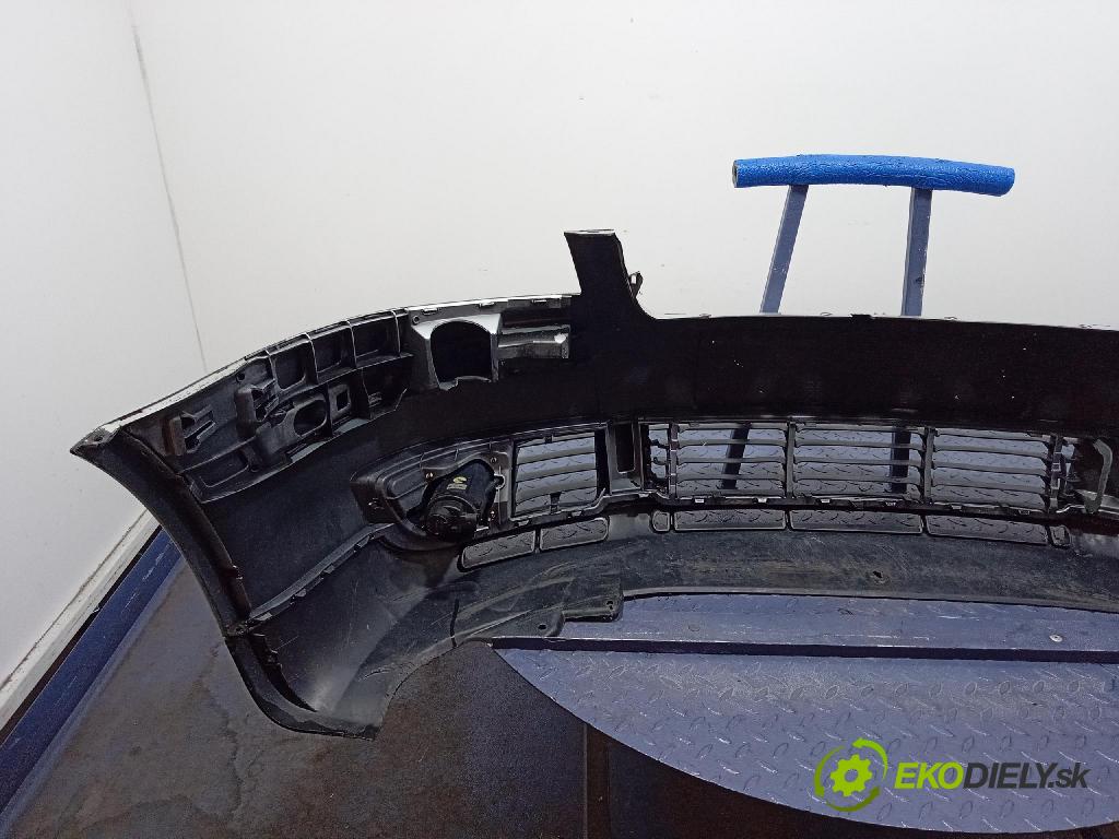 Vw Passat 2001 nárazník Predné 3B0807217K