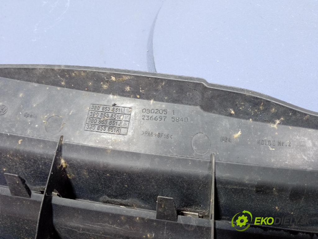 Vw Passat 2001 miežka / Gril: 3B0853651