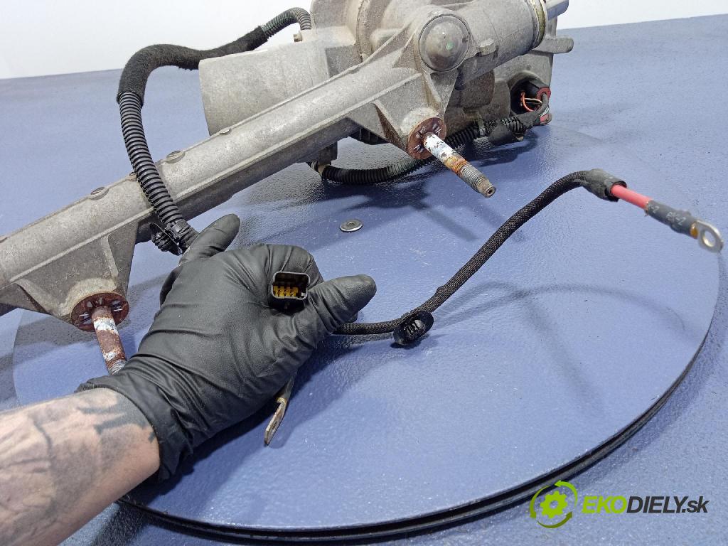 Citroen C3 2011 Ozubené kolo: volant 2824800401B