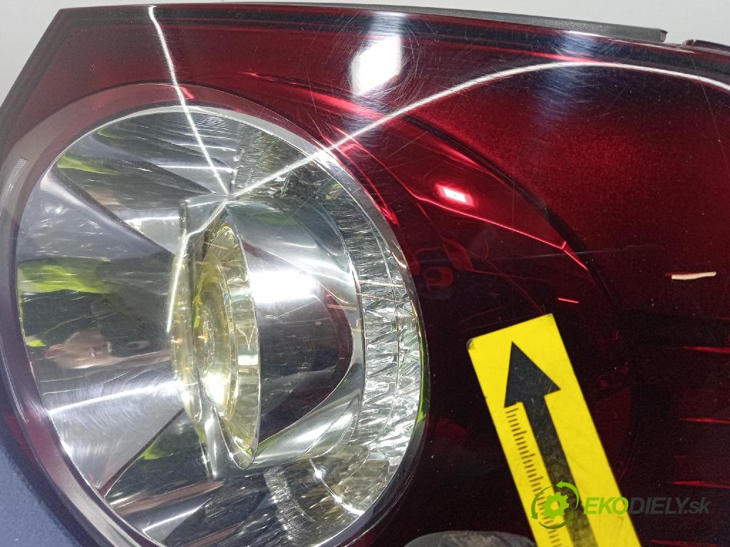 Vw Golf 2008 svetlo / reflektor zad Prava: Vonkajsia: 5M0945096N
