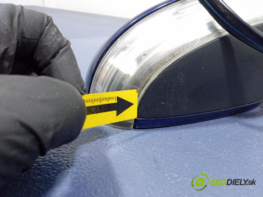 Vw Golf 2008 zrkadlo pravé