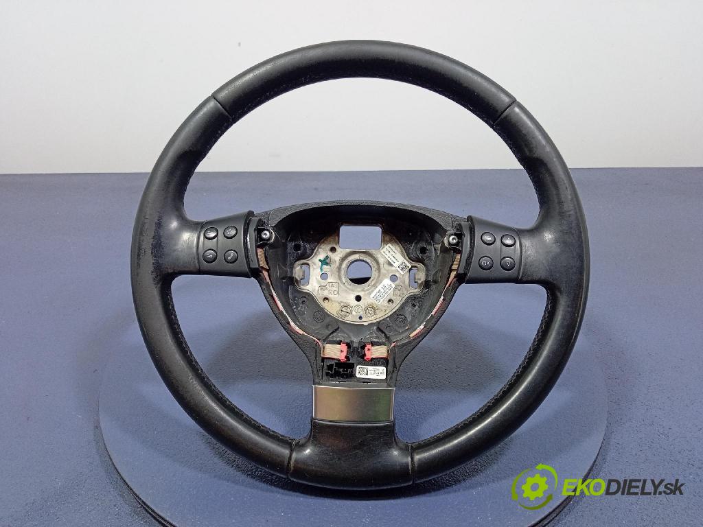 Vw Golf 2008 volant 1Q0419091K