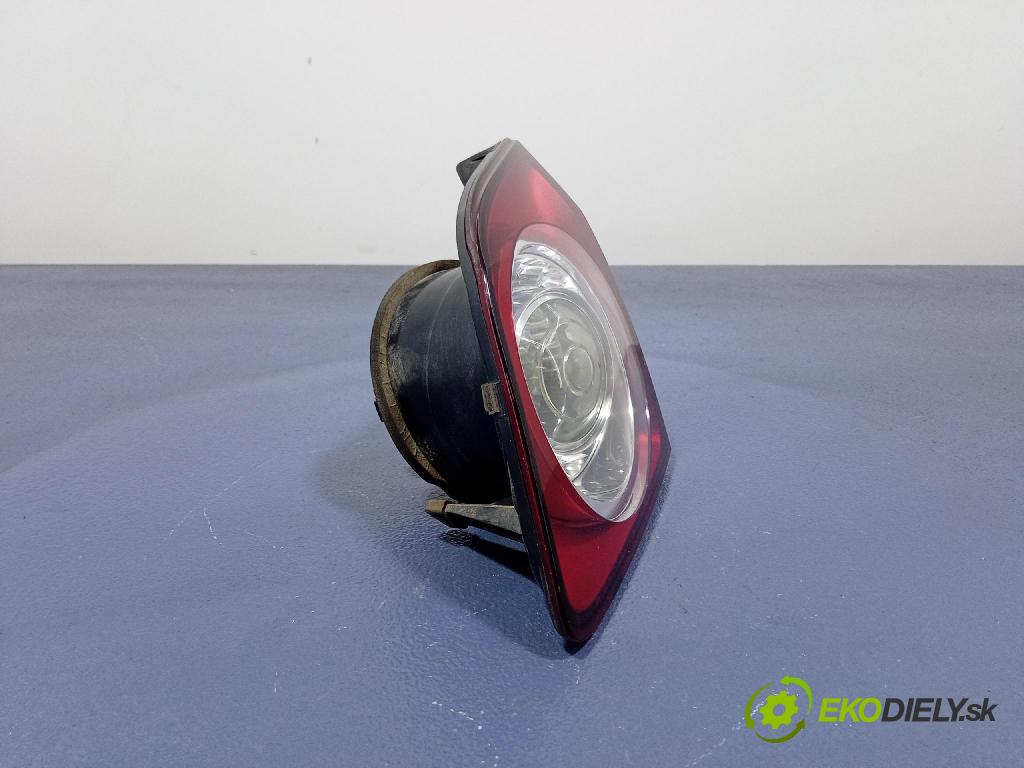 Vw Golf 2008 svetlo / reflektor zad Prava: Vnútri: 5M0945094J